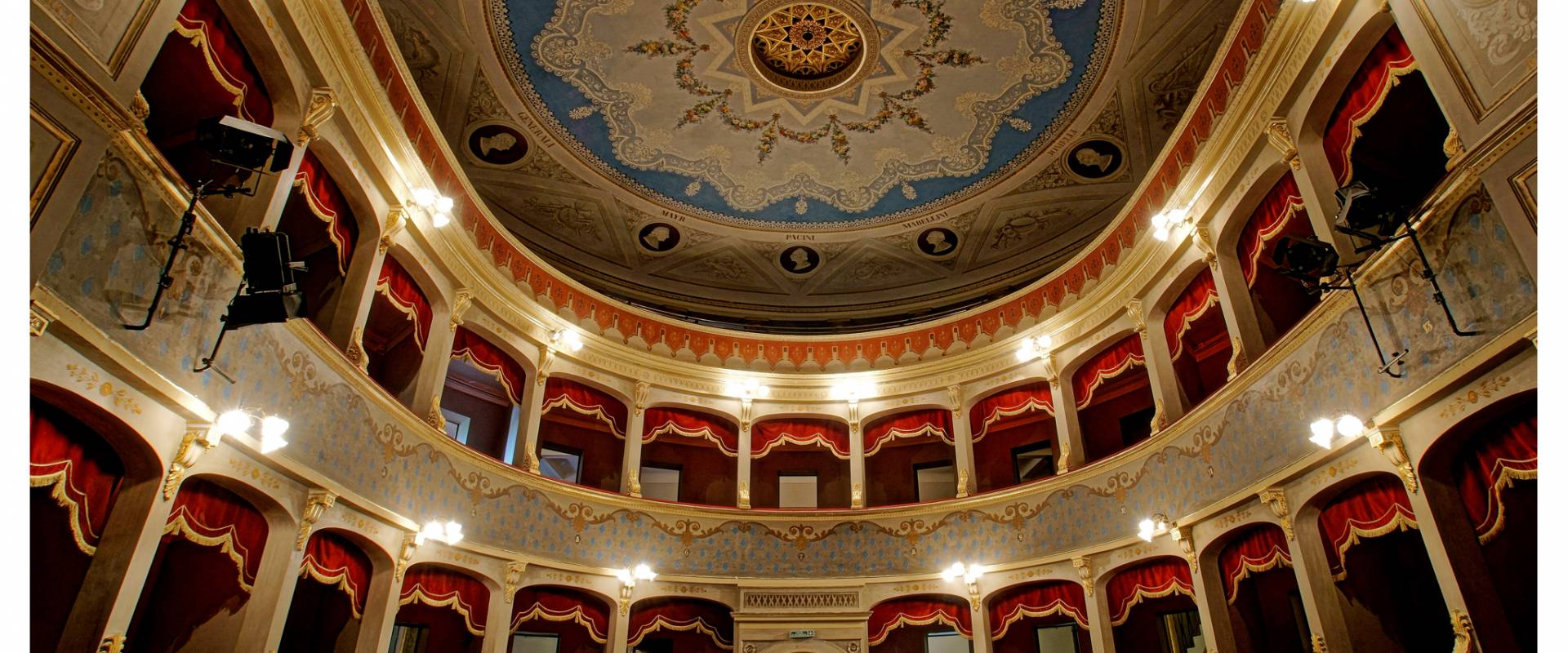 Teatro mEnrico Petrella photo by Buccellato49
